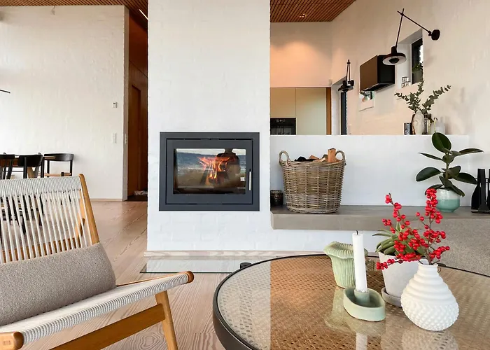 Panoramic Views And Quality At Dyngby *